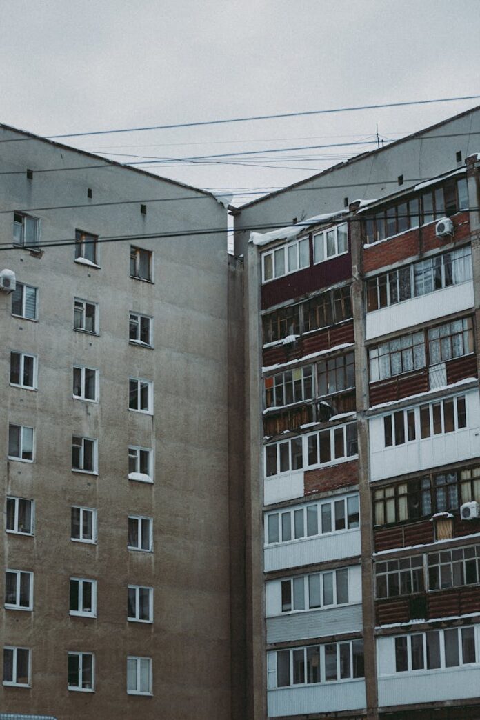 Jakie są popularne metody renowacji mebli?